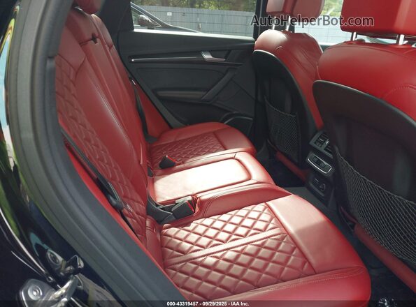 WA1B4AFY9M2106418 2021 AUDI SQ5 Black Widok naklejki z numerem VIN