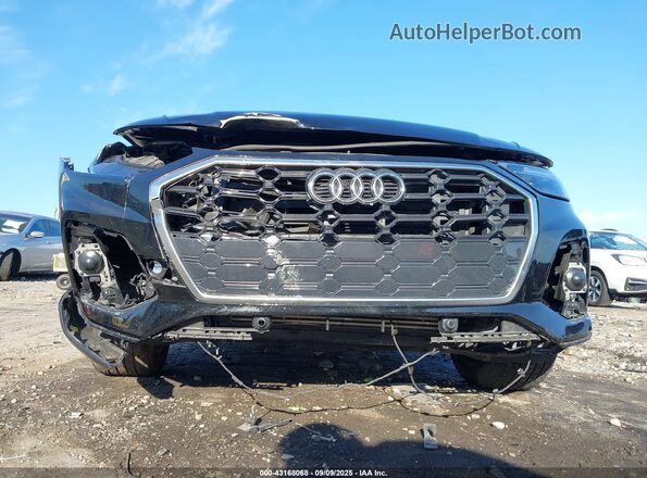 WA1BAAFY3M2118783 2021 AUDI Q5 Black Vista frontal