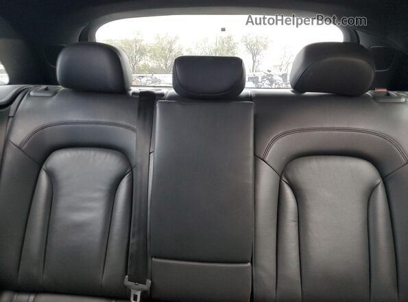 WA1BCCFS3HR001574 2017 AUDI Q3 Black 