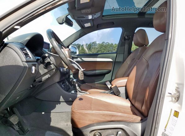 WA1BCCFS3JR023676 2018 AUDI Q3 White 