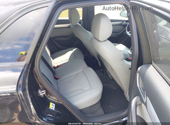 WA1BCCFS4JR004814 2018 AUDI Q3 Black 