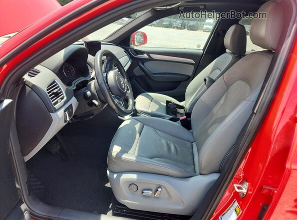 WA1BCCFS7JR002961 2018 AUDI Q3 Красный 