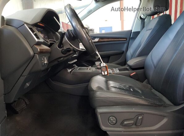 WA1BNAFY9J2008952 2018 AUDI Q5 Белый 
