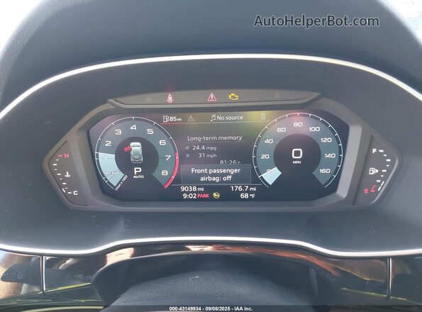 WA1DECF30R1104057 2024 AUDI Q3 Black 