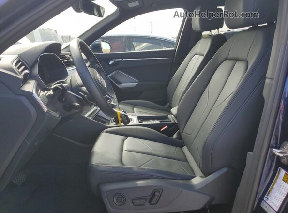WA1DECF31R1113351 2024 AUDI Q3 Blue 