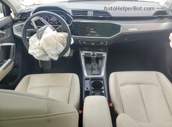 WA1DECF32P1064612 2023 AUDI Q3 White Вид панелі приладів