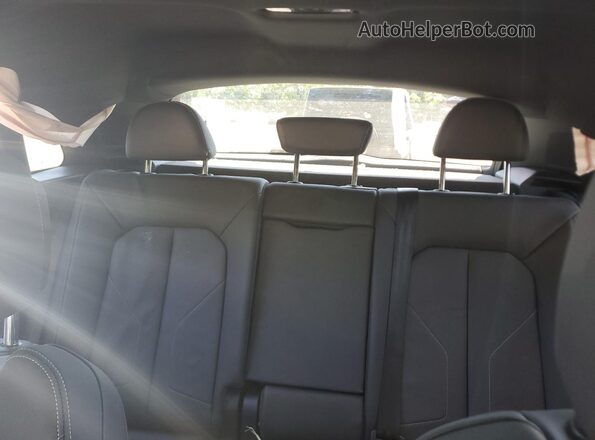 WA1DECF32R1185417 2024 AUDI Q3 Gray 