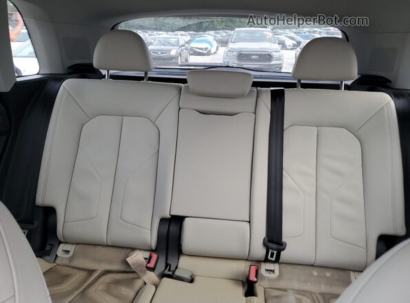 WA1DECF36R1198428 2024 AUDI Q3 Black 