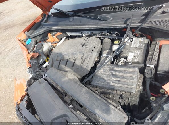 WA1DECF37M1131247 2021 AUDI Q3 Orange Вид ззаду
