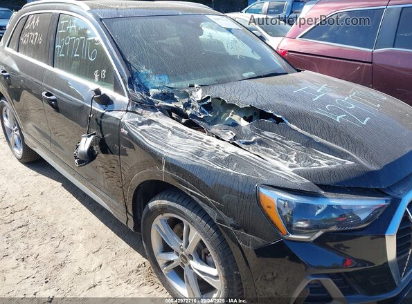 WA1DECF38N1074073 2022 AUDI Q3 Black Front view