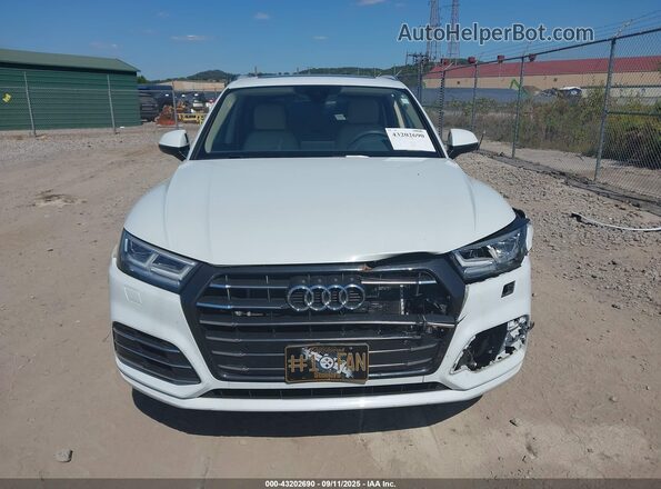 WA1E2AFY5L2088310 2020 AUDI Q5 White ხელსაწყოთა პანელის ხედი