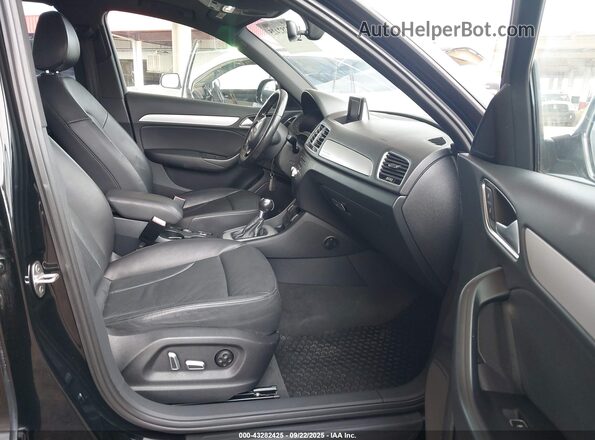 WA1ECCFS8HR004886 2017 AUDI Q3 Black 