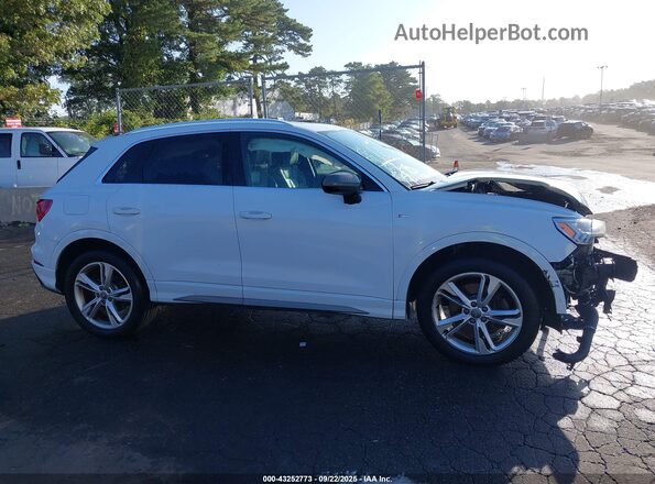 WA1EECF31L1102555 2020 AUDI Q3 Белый Панорамный вид салона 360°