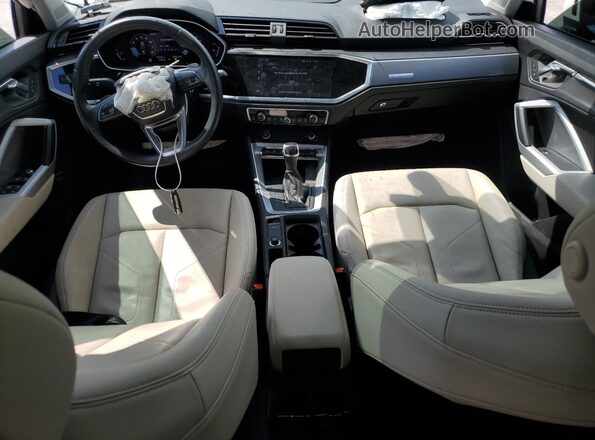 WA1EECF34N1008379 2022 AUDI Q3 White წინა პანელის ხედი