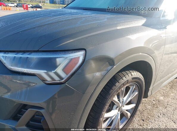 WA1EECF35M1029496 2021 AUDI Q3 Серый Вид спереди