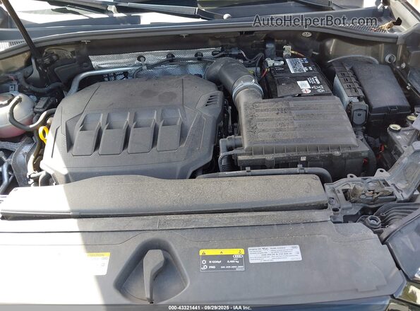 WA1EECF38N1122367 2022 AUDI Q3 Black Rear view