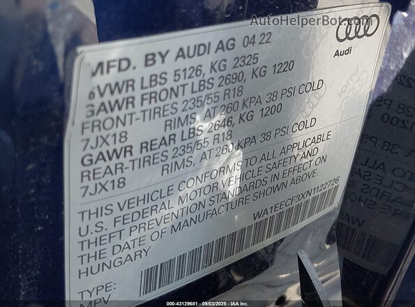 WA1EECF3XN1122726 2022 AUDI Q3 Blue Вид підкапотного простору