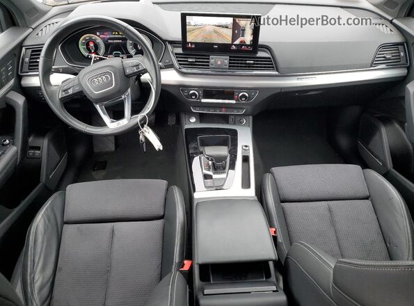 WA1F2BFYXM2042984 2021 AUDI Q5 Silver Vista del salpicadero