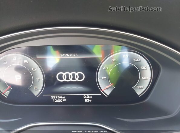 WA1FAAFY4N2057415 2022 AUDI Q5 Black Вид задніх сидінь