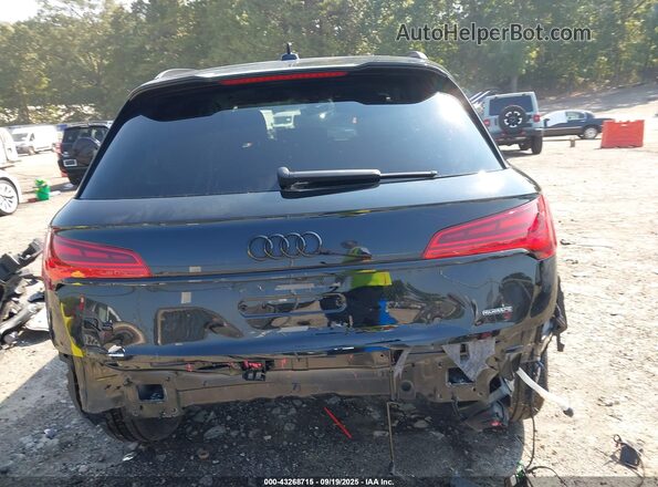 WA1FAAFY4N2057415 2022 AUDI Q5 Black 