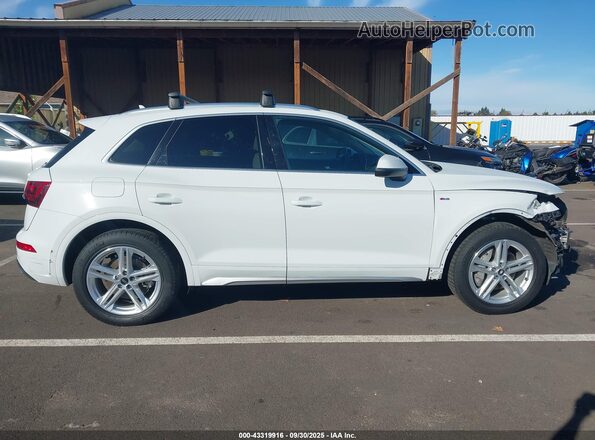 WA1G2AFY4M2065966 2021 AUDI Q5 White Vista interior de 360 grados