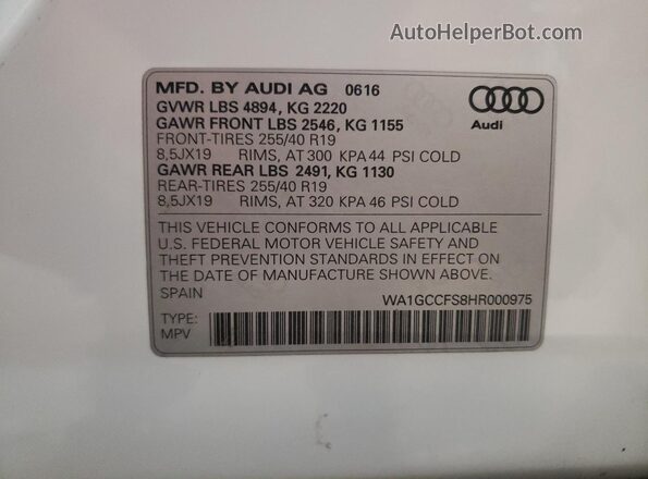 WA1GCCFS8HR000975 2017 AUDI Q3 White 