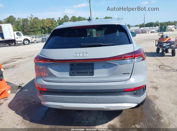 WA1H2BFZ3NP049748 2022 AUDI Q4 Gray 