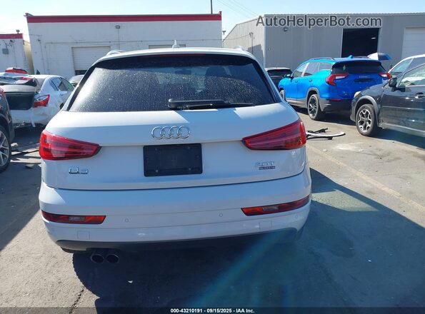 WA1JCCFS1JR003065 2018 AUDI Q3 White 