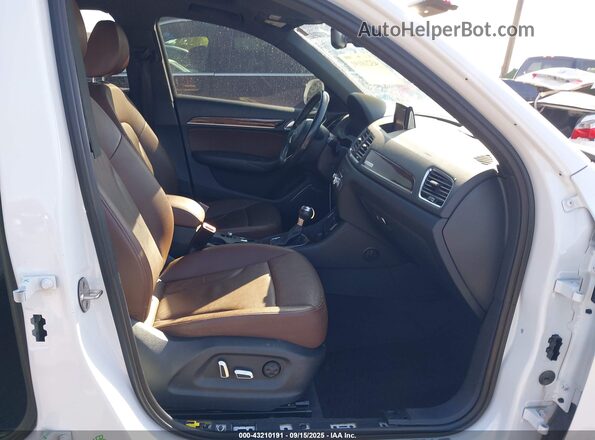 WA1JCCFS1JR003065 2018 AUDI Q3 White 