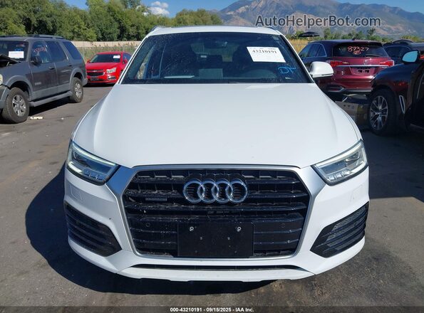 WA1JCCFS1JR003065 2018 AUDI Q3 White 