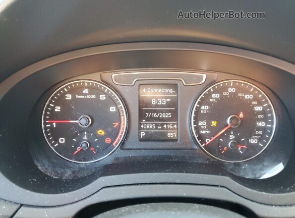 WA1JCCFS2JR018075 2018 AUDI Q3 White 