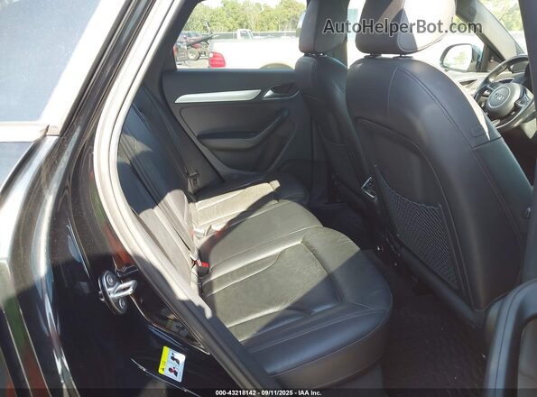 WA1JCCFS6HR000401 2017 AUDI Q3 Black 