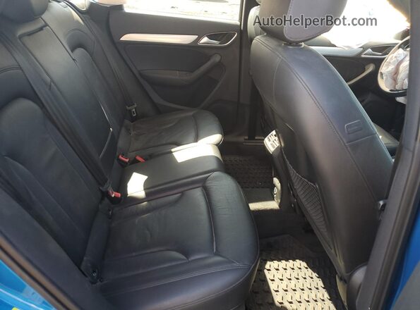 WA1JCCFS6HR009356 2017 AUDI Q3 Blue 