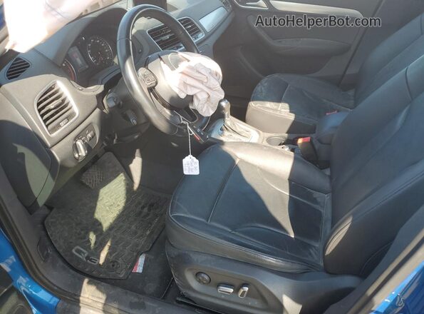 WA1JCCFS6HR009356 2017 AUDI Q3 Blue 