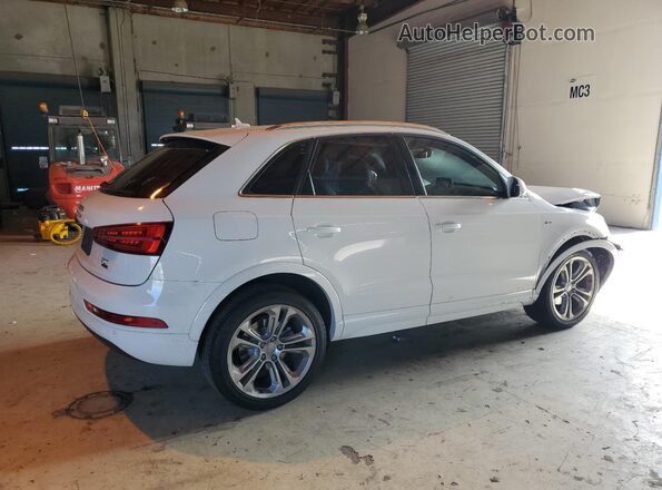 WA1JCCFSXJR016218 2018 AUDI Q3 White 