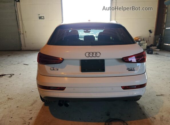 WA1JCCFSXJR016218 2018 AUDI Q3 White 