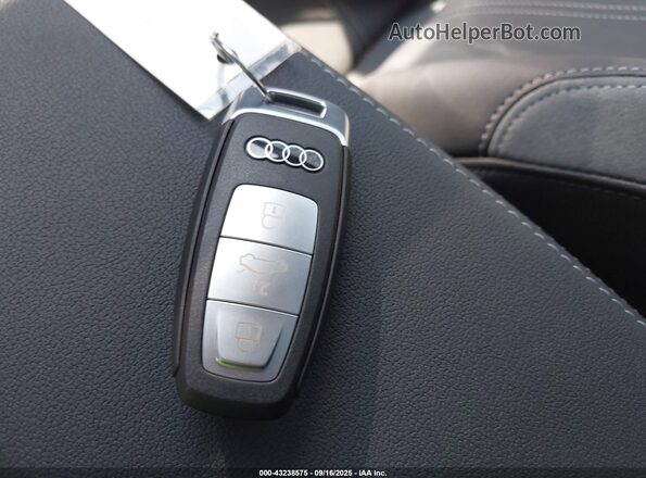 WA1KUBFZ1SP071727 2025 AUDI Q4 Teal 