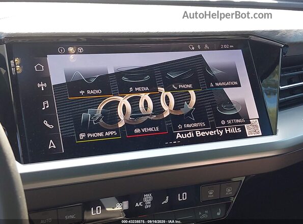 WA1KUBFZ1SP071727 2025 AUDI Q4 Teal 