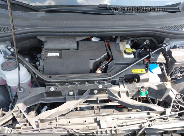 WA1KUBFZ7RP038208 2024 AUDI Q4 Gray Rear view