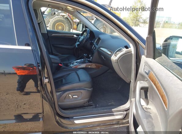 WA1L2AFP6HA044828 2017 AUDI Q5 Черный Вид салона спереди