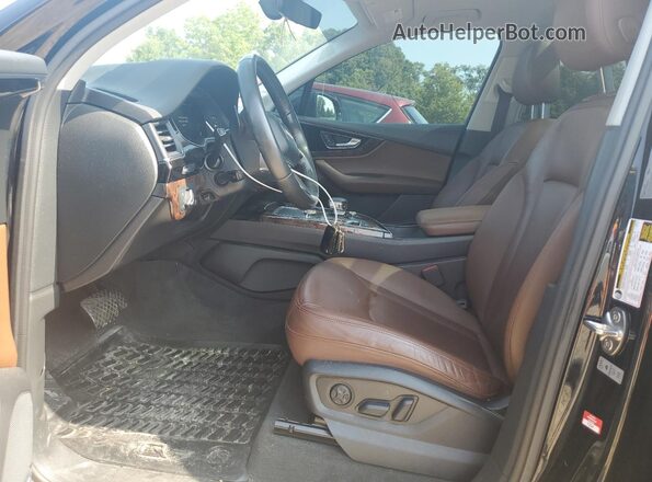 WA1LAAF70JD014652 2018 AUDI Q7 Black 