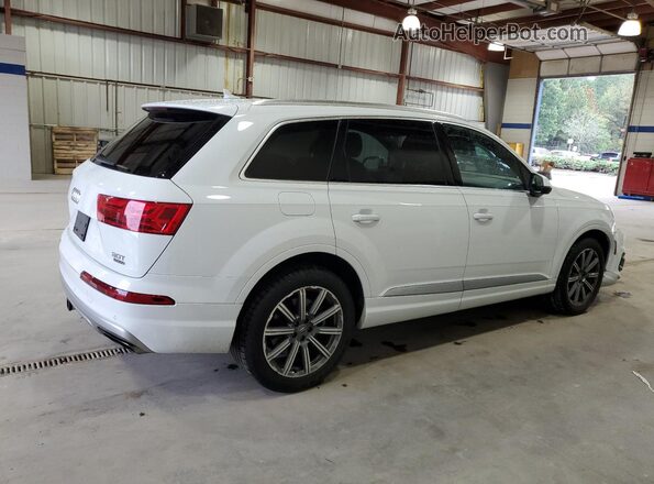 WA1LAAF71JD013235 2018 AUDI Q7 White 