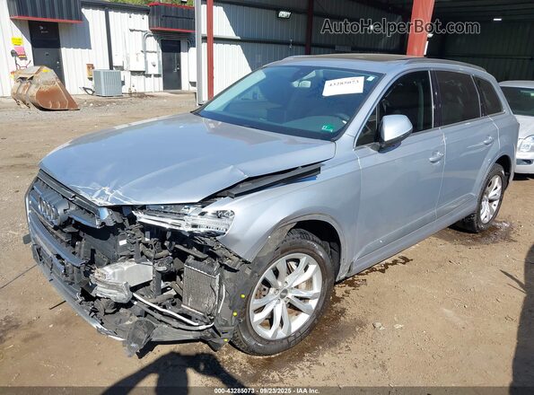 WA1LAAF72HD019815 2017 AUDI Q7 Серебряный Передняя левая четверть