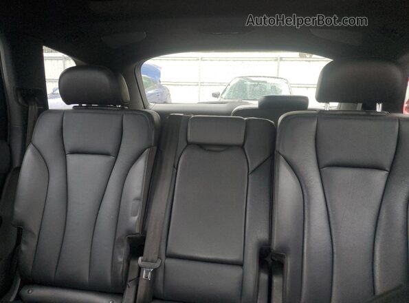 WA1LAAF79JD048489 2018 AUDI Q7 Black 