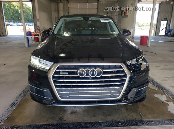WA1LHAF73JD041517 2018 AUDI Q7 Black 