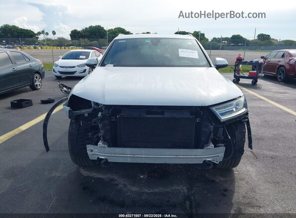 WA1LHAF73JD044868 2018 AUDI Q7 White 