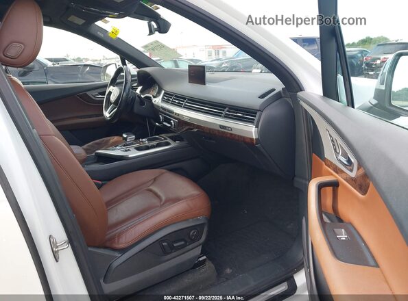 WA1LHAF73JD044868 2018 AUDI Q7 White 