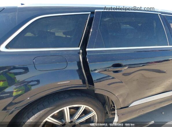 WA1LHAF78JD002941 2018 AUDI Q7 Silver 