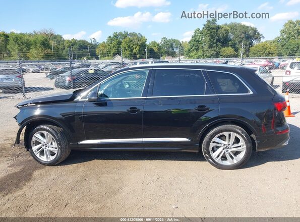 WA1LJAF77MD022834 2021 AUDI Q7 Black 