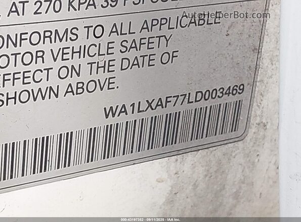WA1LXAF77LD003469 2020 AUDI Q7 White Vista del compartimento del motor